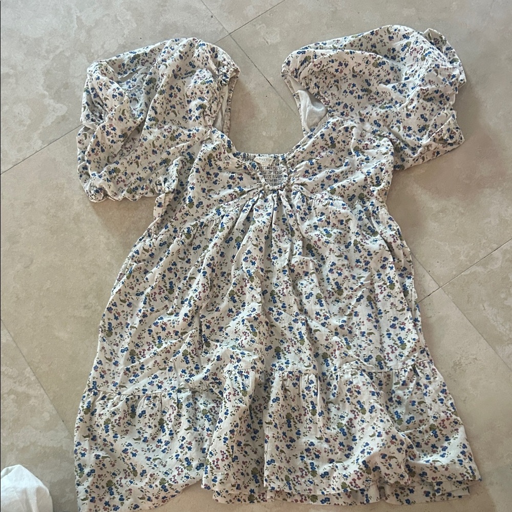 Women sim&sam Floral Puff-Sleeve Dress in Cream and Blue